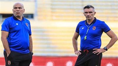 تقسيمة قوية للاعبي الأهلي في المران الصباحي