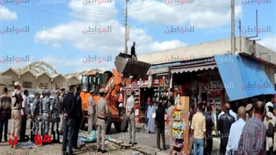صور.. حملة لإزالة الإشغالات من شوارع كفر الشيخ