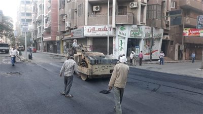صور.. محافظ أسيوط يلزم شركات الرصف بالحصول على الموافقات قبل أعمال التكسير