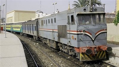 السكة الحديد تكشف تفاصيل سقوط عجلة من بوجي جرار بمحطة الأقصر