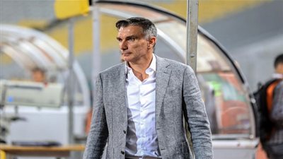 مدرب الأهلي باتريس كارتيرون غاضب من مستوى الأهلي أمام الوصل