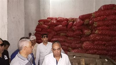 ضبط كميات كبيرة من البطاطس المخزنة في محافظة البحيرة