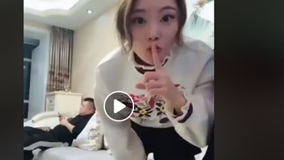 ده هينفخك.. لن تصدق رد فعل رجل تعرضت زوجته للصعق بالكهرباء 