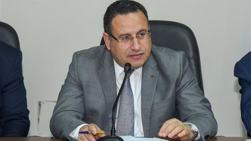 محافظ الإسكندرية