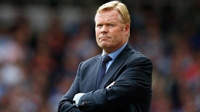 رونالد كومان يعلن قائمة هولندا لمباراتي فرنسا وألمانيا