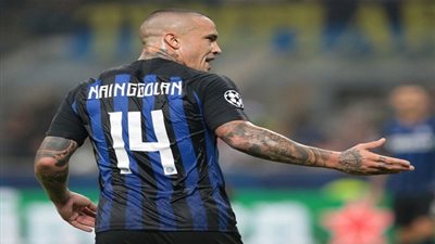 رادجا ناينجولان لاعب انتر جاهز للقاء برشلونة