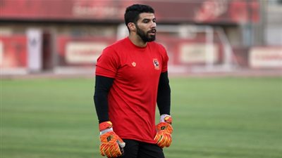 مدرب المنتخب يهاجم جمهور الأهلي دفاعا عن الشناوي وإكرامي