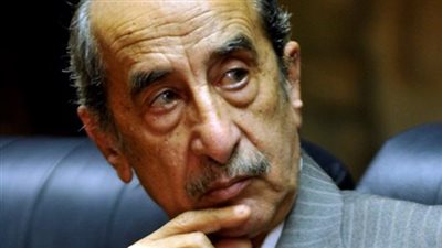 وفاة زوج نجلاء فتحي الإعلامي الكبير حمدي قنديل