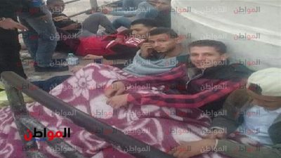 صور.. جماهير الأهلي بالبطاطين أمام استاد الإسكندرية لشراء تذاكر نهائي إفريقيا