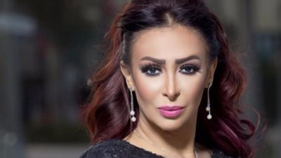 فيديو| شاهيناز تبكي على الهواء مباشرة  لهذا السبب ! 
