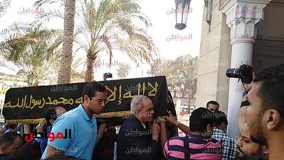  صور| جنازة الإعلامي حمدي قنديل بمسجد الرحمن الرحيم وسط حضور متواضع للإعلاميين 