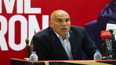 محمد يوسف وسمير عدلي يحضران الاجتماع الفني لمباراة الأهلي والترجي