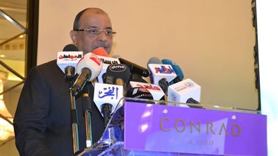 فيديو| وزير التنمية: نجحنا في التصدي على السحابة السوداء بالتعاون والتكاتف 