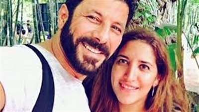 إياد نصار وزوجته في 