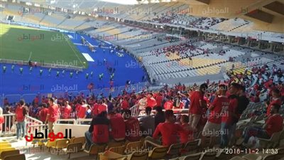 صور.. جماهير الأهلي تبدأ التوافد على استاد برج العرب لحضور نهائي إفريقيا