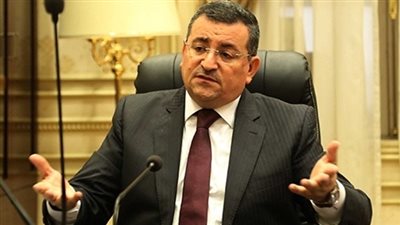 أسامة هيكل يكشف لـ 