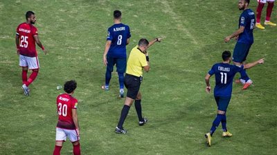 حتى لاننسى.. 5 خطايا تحكيمية ضد الأهلي في أدغال إفريقيا