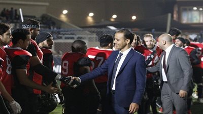 صور.. وزير الرياضة ينيب معاونه لحضور مباراة كرة القدم الأمريكية بين مصر والإمارات