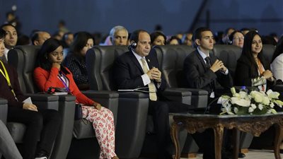 مقتطفات من كلمة الرئيس السيسي في  جلسة 