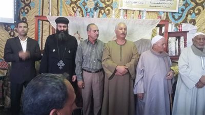 نقيب الفلاحين : مسلمي المنيا يفضلون التعامل مع جيرانهم المسيحيين