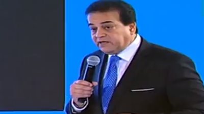 وزير التعليم العالي: زيادة عدد الجامعات المصرية فى تصنيف التايمز و19 جامعة مصرية ضمن أفضل 1200 حول العالم