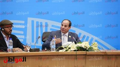 السيسي: زمايلنا الموجودين في الحكومة يسعون لتغيير الواقع في مصر
