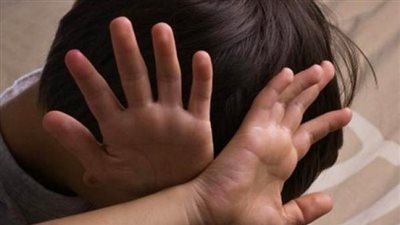 معلمة تضرب تلميذا في مدرسة ابتدائية بالبحيرة .. هنا تفاصيل الواقعة
