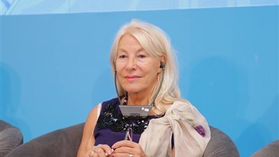 وزيرة المساواة الفرنسية السابقة  من منتدى الشباب: سد الفجوة بين الرجل والمرأة لها أولوية لدينا