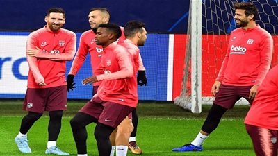 ليونيل ميسي على مقاعد البدلاء ضد إنتر ميلان