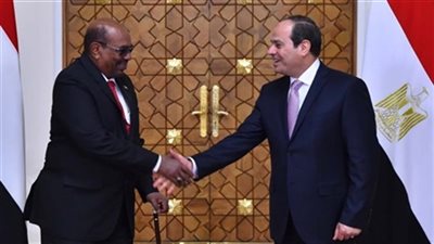 الصحف السودانية تسلط الضوء على القمة المصرية السودانية في منتدى شباب العالم 2018