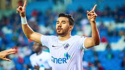 تريزيجيه ضمن التشكيل المثالي في الدوري التركي