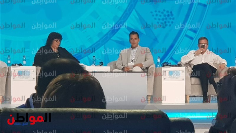 وزيرة الثقافة
