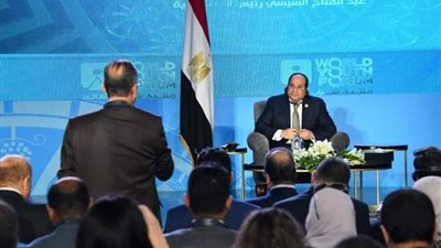 وصول الرئيس السيسي جلسة الإعلان عن توصيات في منتدى شباب العالم 2018