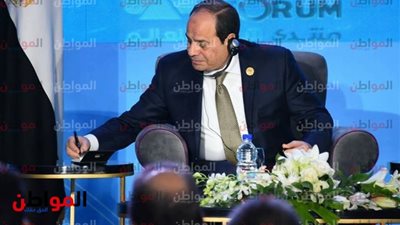 السيسي: إطلاق مبادرة دولية لتدريب 10 آلاف شاب مصري وأفريقي خلال الثلاث سنوات المقبلة