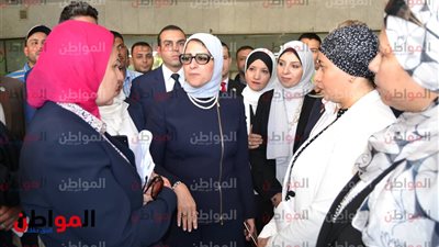 صور .. وزيرة الصحة تتفقد المركز الإقليمي لنقل الدم في العباسية