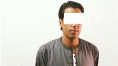 ضبط مشرف معماري لإتجاره في العملة بسوهاج