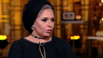 فيديو | صابرين مع وائل الإبراشي :  حواجبي سبب توقف برنامجي 