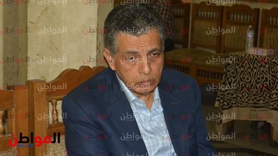 صور .. في عزاء حمدي قنديل .. حافظ الميرازي يشرد بذكرياته مع رفيق المشوار