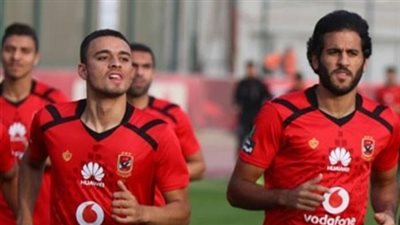 من يقود هجوم الأهلي مروان محسن أم صلاح؟