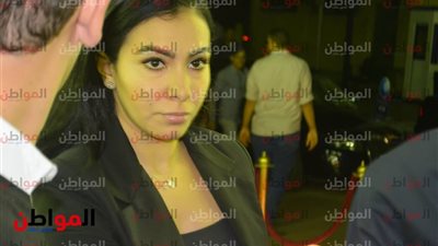 صور| ميرهان حسين في عزاء الإعلامي الراحل حمدي قنديل 