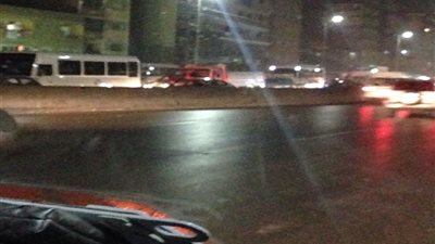 شلل مروري في الطريق الدائري المتجه إلى المحور والهرم