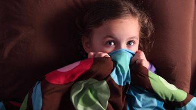 لو ابنك بيحلم بكوابيس..اعرفي 4 أسباب لحدوثها
