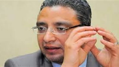 الأنصاري يدفع بالأتوبيس النهري بسوهاج للعمل بالخزندارية