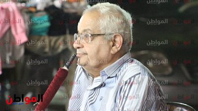 صور .. الشيشة والشتيمة إيد واحدة في مقاهي الحوامدية بعد تقدم الترجي