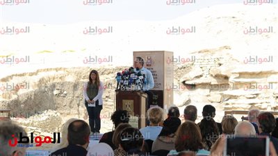 صور.. وزير الآثار يعلن عن كشف أثرى ومقابر للدولة القديمة والحديثة بسقارة