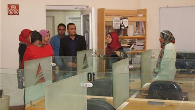مكتبة مصر العامة بدمنهور تستقل وفدا من مكتبة المنيا للتعرف على الأنشطة