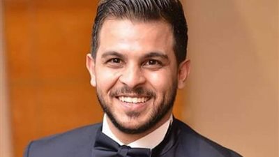 والدة محمد رشاد تفوز على مي حلمي .. شاهد رسالته 