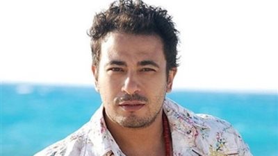محمد نجاتي يستعد لتصوير قيد عائلي 