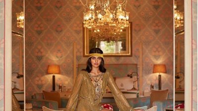 لايفوتك فستان الذهب من مجموعة إيلي صعب لـ شتاء 2019
