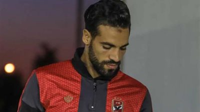 طبيب الأهلي يكشف موقف إسلام محارب من مواجهة الوصل الإماراتي